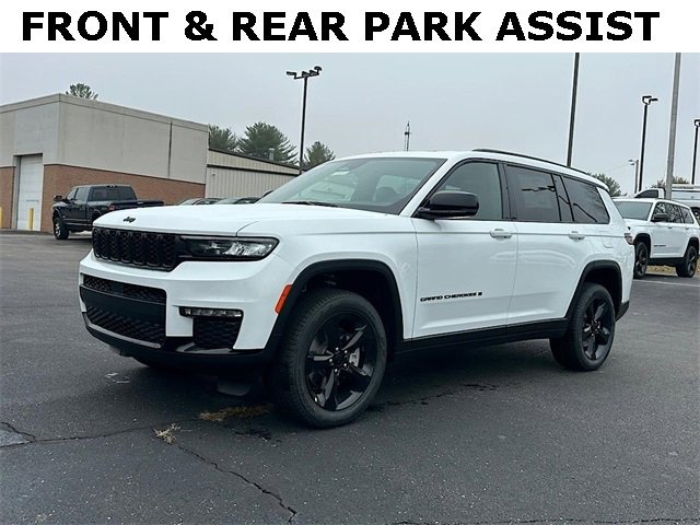 New 2025 Jeep Grand Cherokee L Limited w/ Black Appearance Package image 5