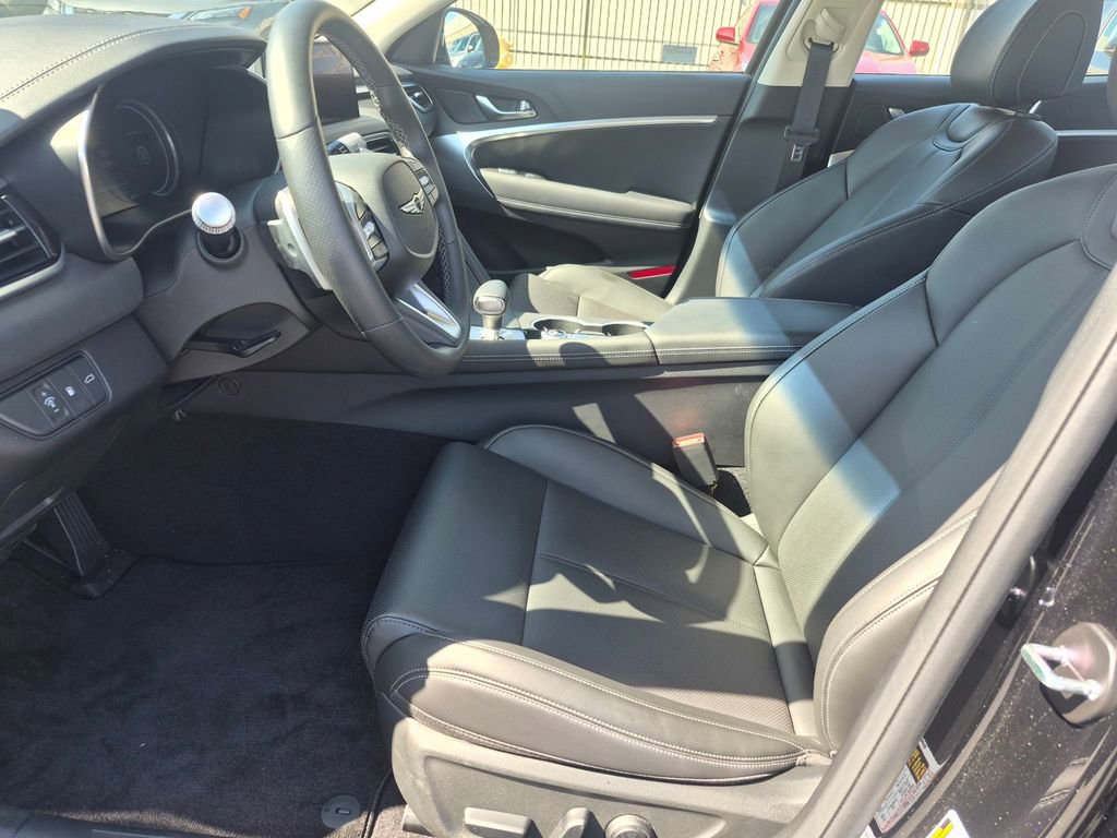 Used 2026 Genesis G70 2.5T RWD image 12