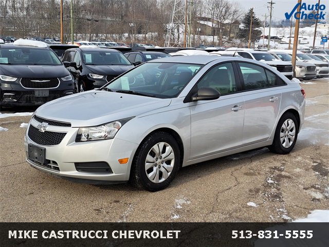 Used 2014 Chevrolet Cruze LS video 1