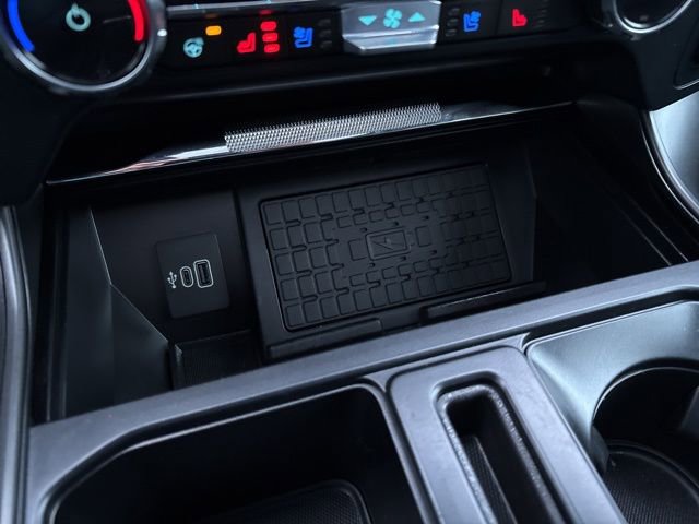 Used 2025 Ford F150 Lariat w/ Equipment Group 502A High image 34