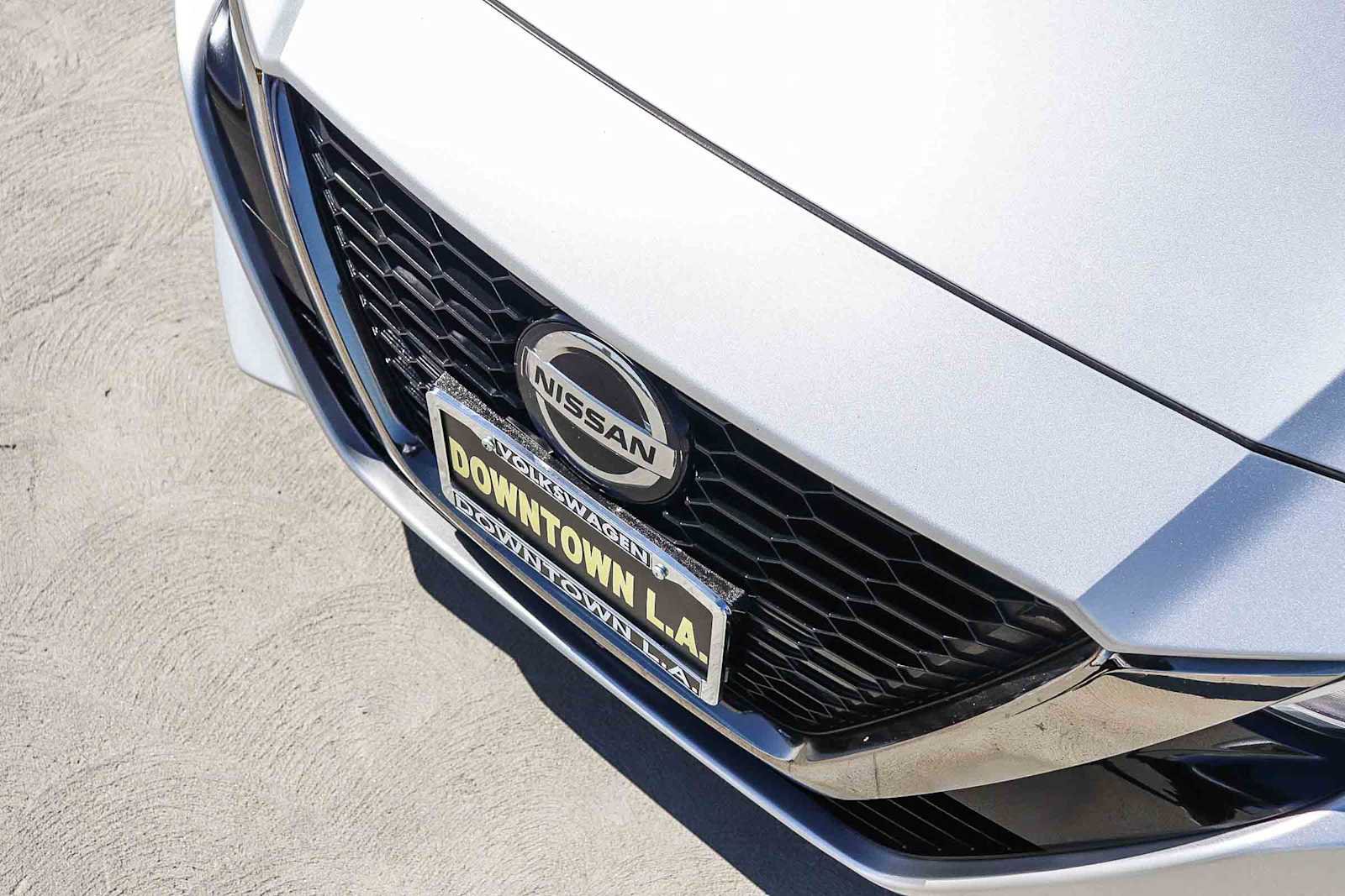 Used 2020 Nissan Altima 2.5 SR FWD image 8
