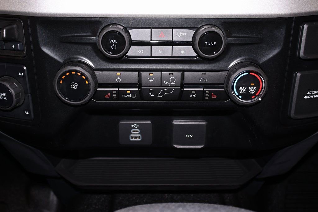 New 2026 Ford F550 4x4 Supercab Super Duty w/ XLT Value Package image 19