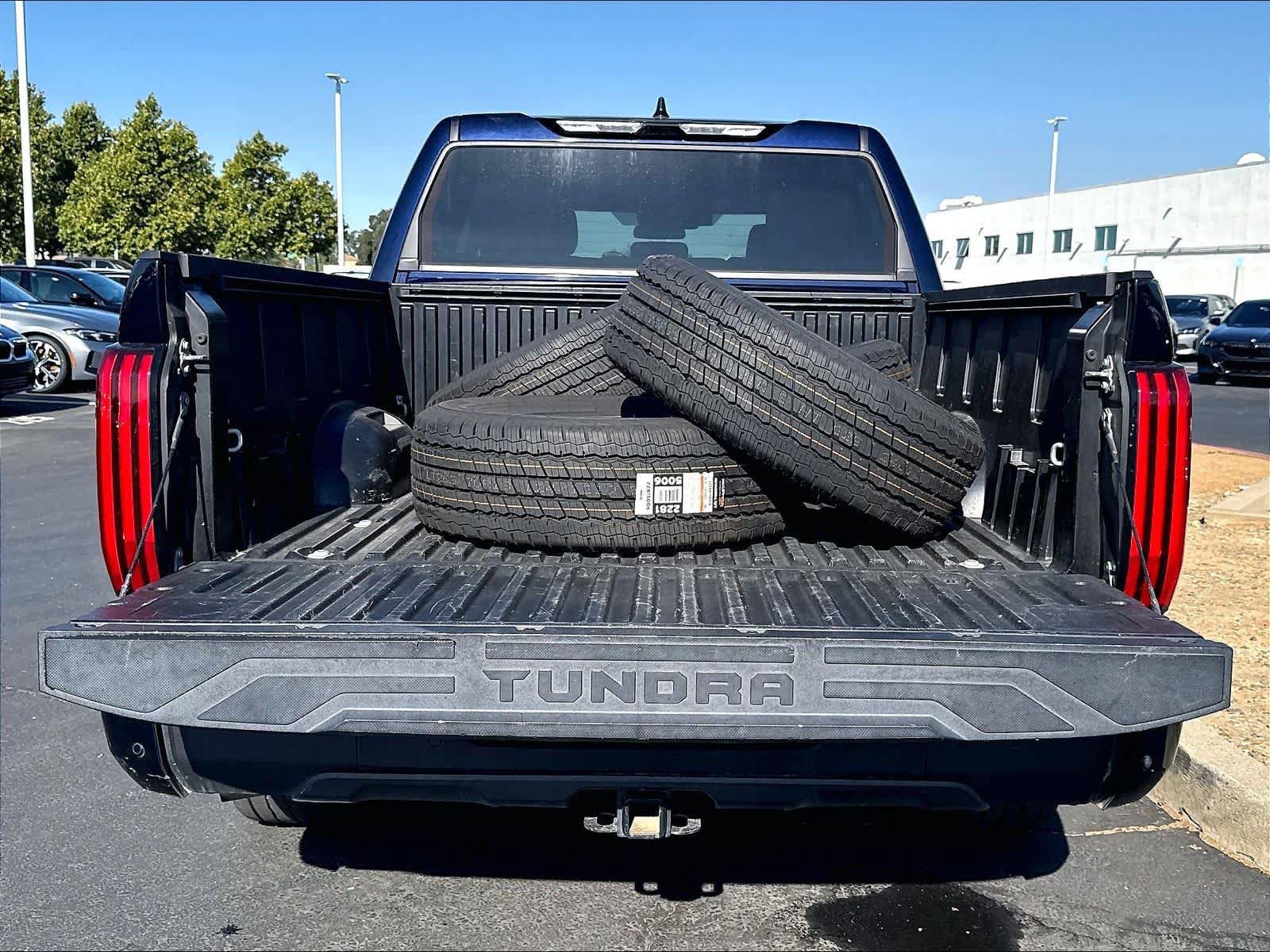 Used 2022 Toyota Tundra SR5 w/ Convenience Package RWD image 10