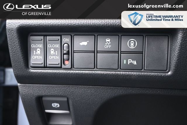 Used 2024 Honda Odyssey Elite image 14