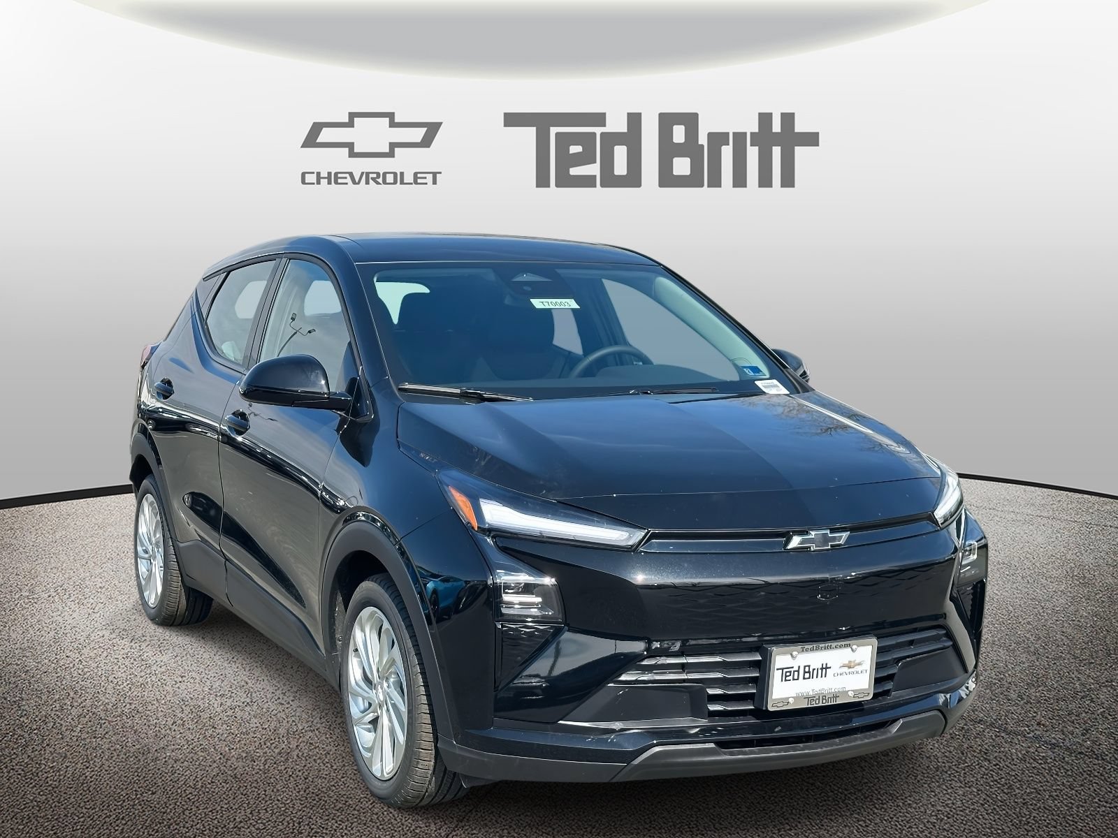 New 2027 Chevrolet Bolt LT w/ Comfort Package FWD image 3