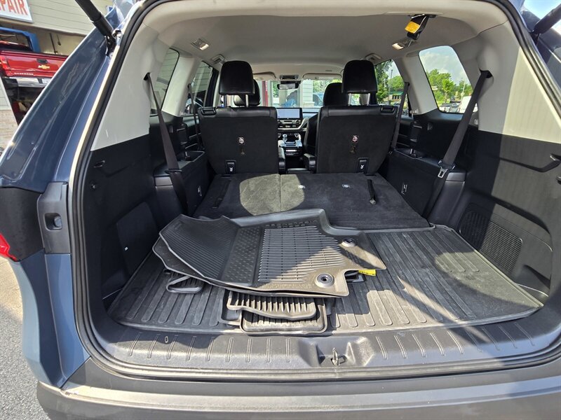 Used 2024 Toyota Grand Highlander AWD image 27