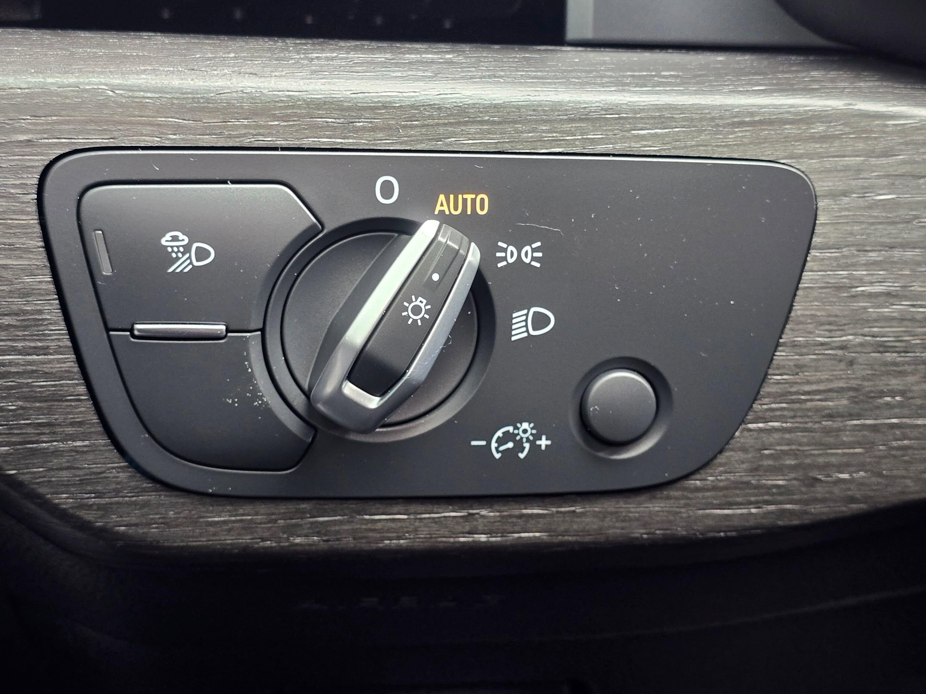 Used 2021 Audi A4 2.0T Premium Plus w/ Premium Plus Package image 75