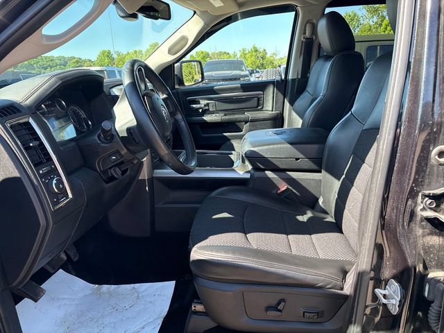 Used 2015 RAM 1500 Sport w/ Black Ram 1500 Sport Group AWD/4WD image 8