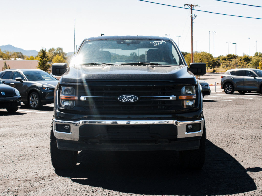 Used 2025 Ford F150 XLT w/ Equipment Group 301A Standard AWD/4WD image 2