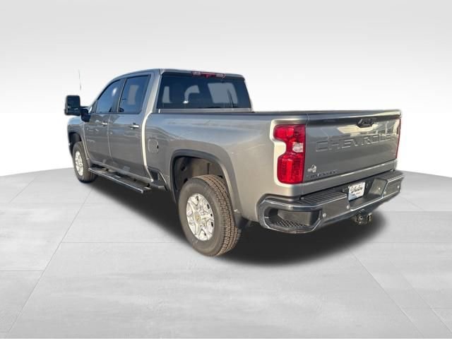 Used 2025 Chevrolet Silverado 2500 LT w/ Safety Package image 3