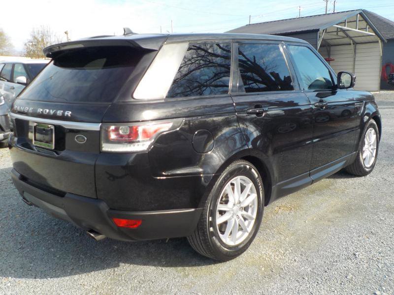 Used 2016 Land Rover Range Rover Sport SE image 5