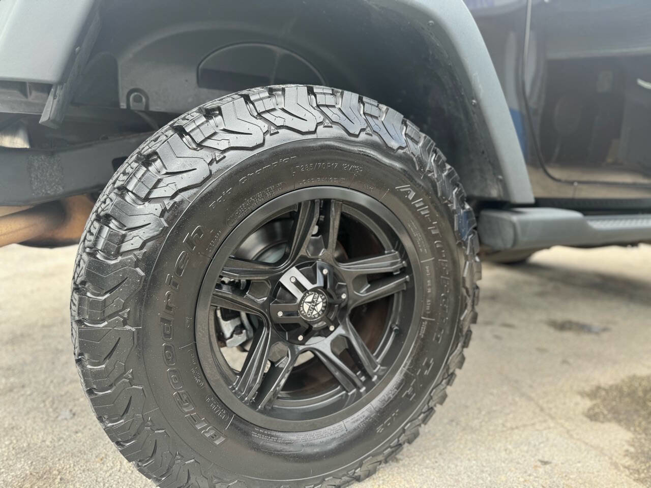 Used 2013 Jeep Wrangler Sport image 9