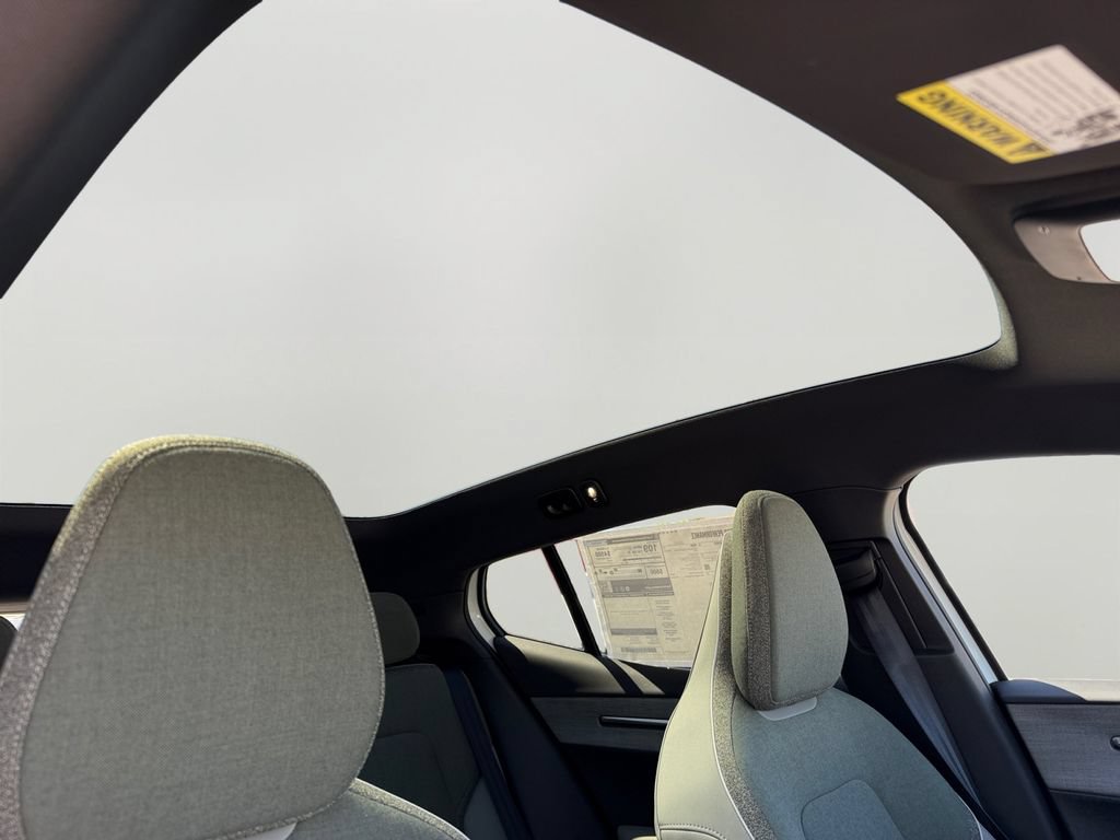 New 2026 Volvo EX30 Plus AWD/4WD image 5