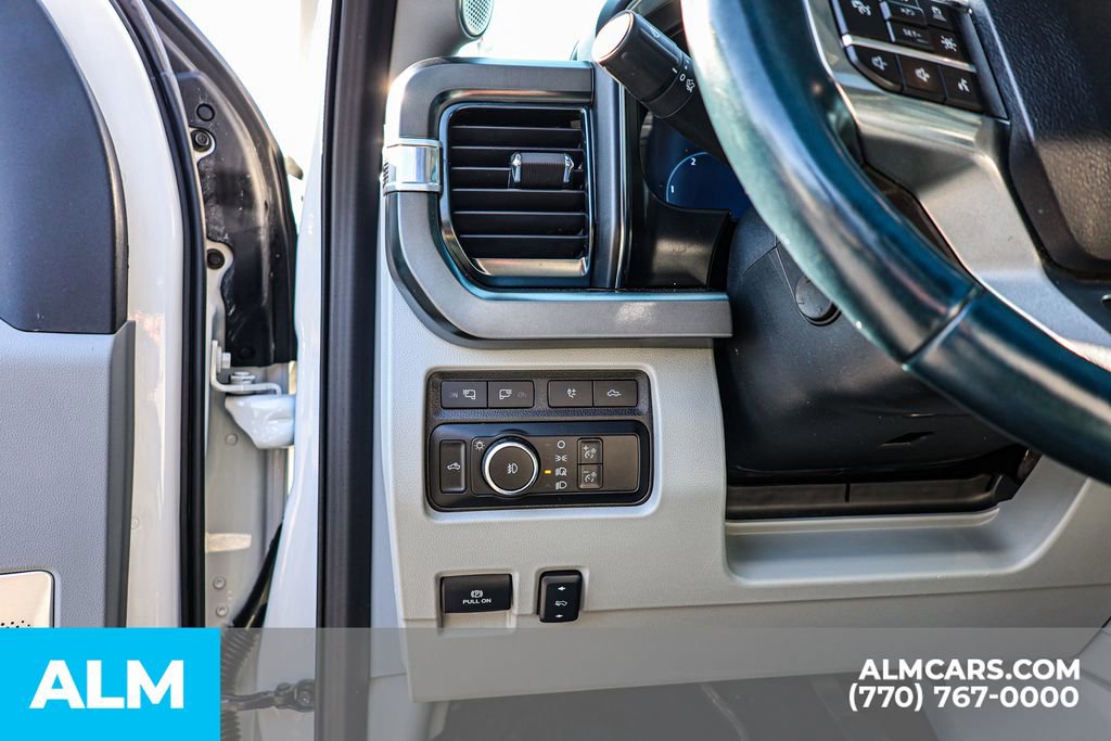 Used 2024 Ford F450 Limited image 25