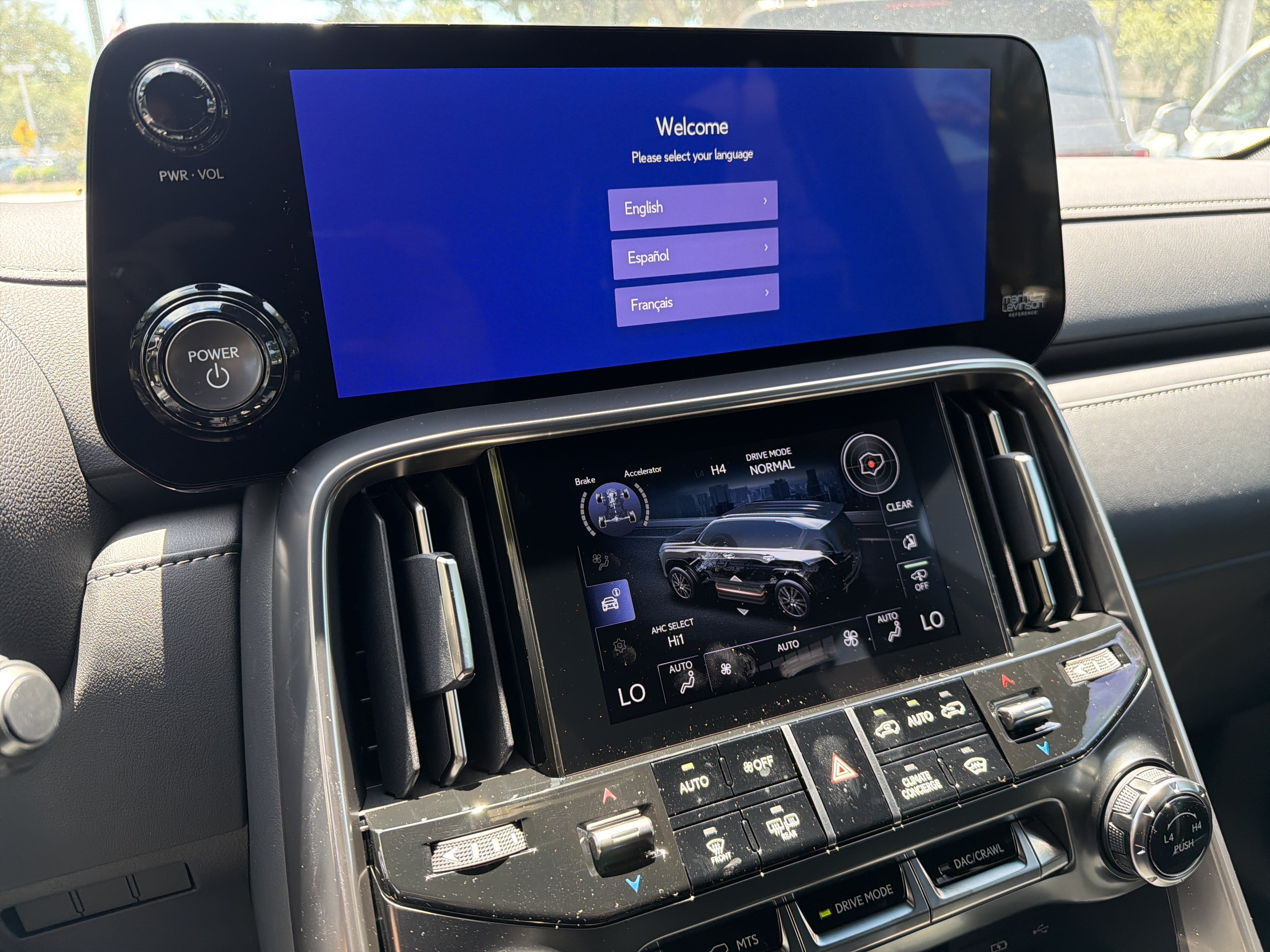 New 2026 Lexus LX 700h Luxury AWD/4WD image 17