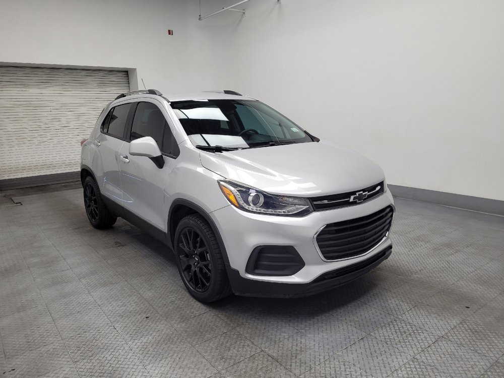Used 2021 Chevrolet Trax LT w/ Sport Edition FWD image 13