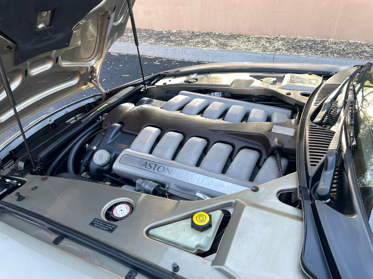 Used 2003 Aston Martin DB7 Vantage image 76