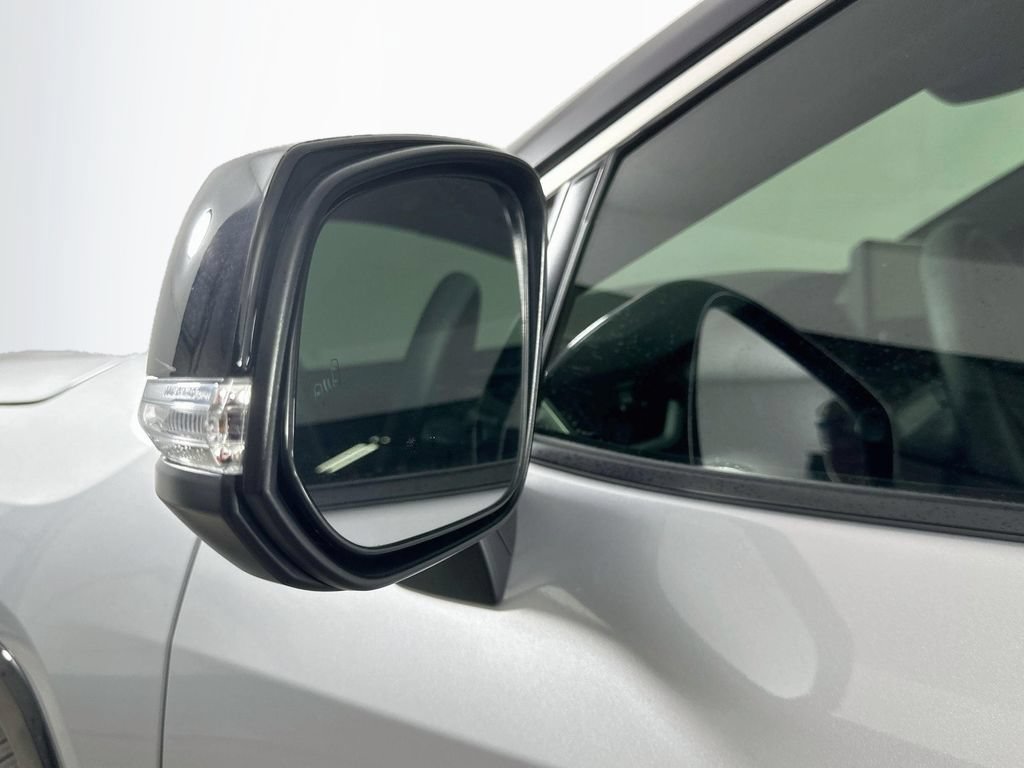 Used 2024 Toyota RAV4 XSE AWD/4WD image 37