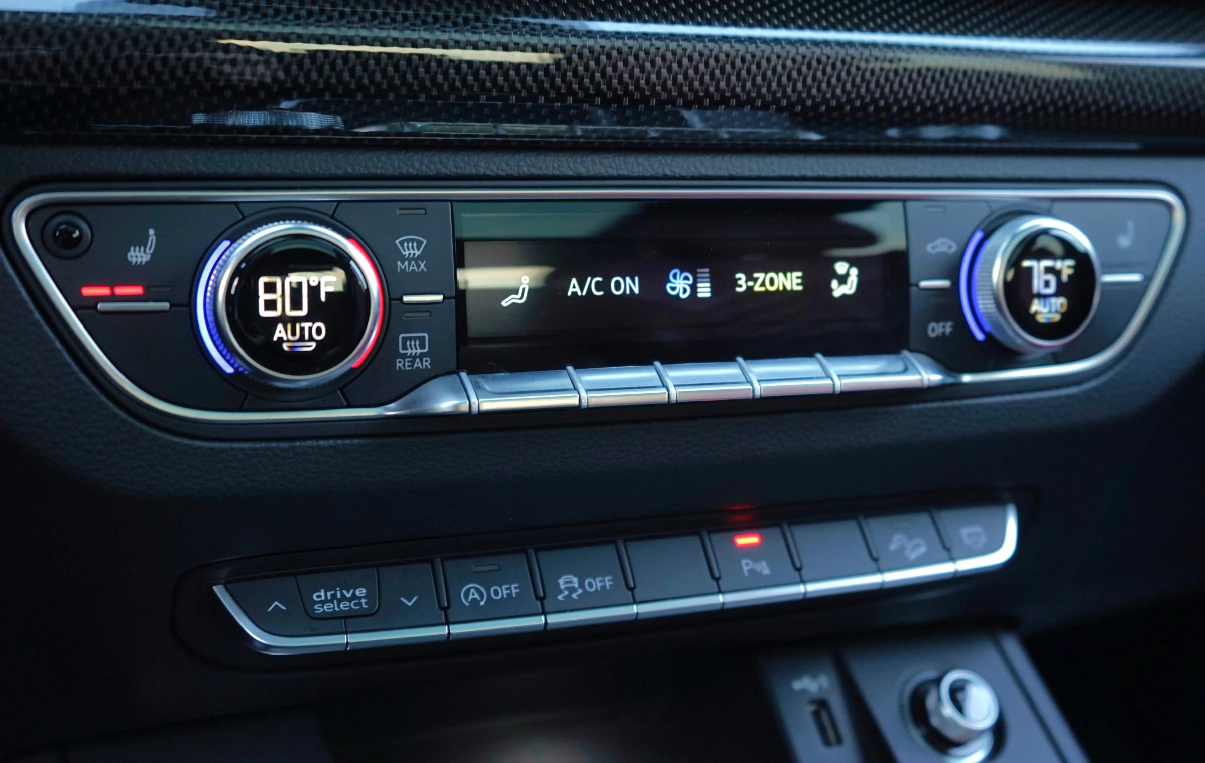 Used 2018 Audi SQ5 Premium Plus w/ S Sport Package image 27