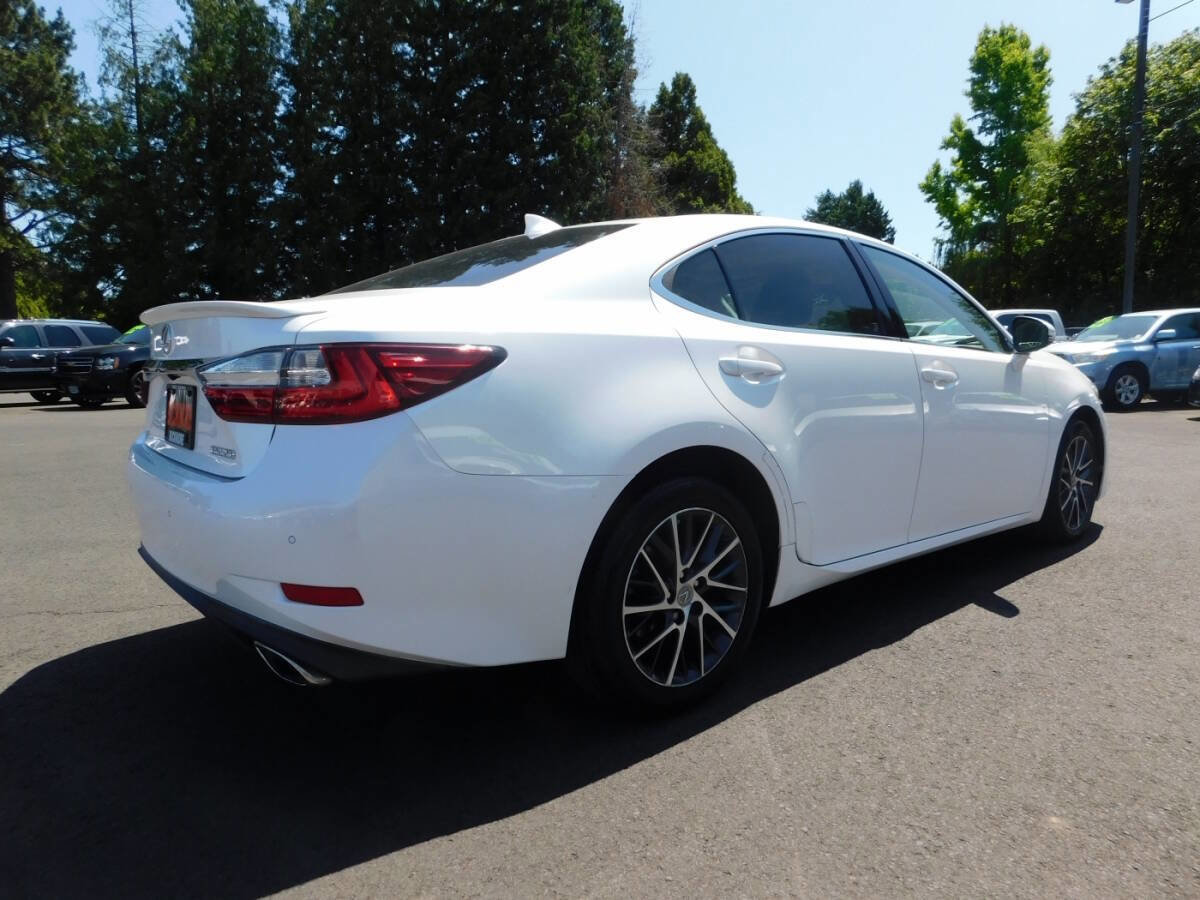 Used 2016 Lexus ES 350 image 2