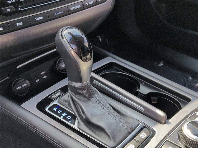 Used 2016 Hyundai Genesis 3.8 w/ Option Group 04 RWD image 12
