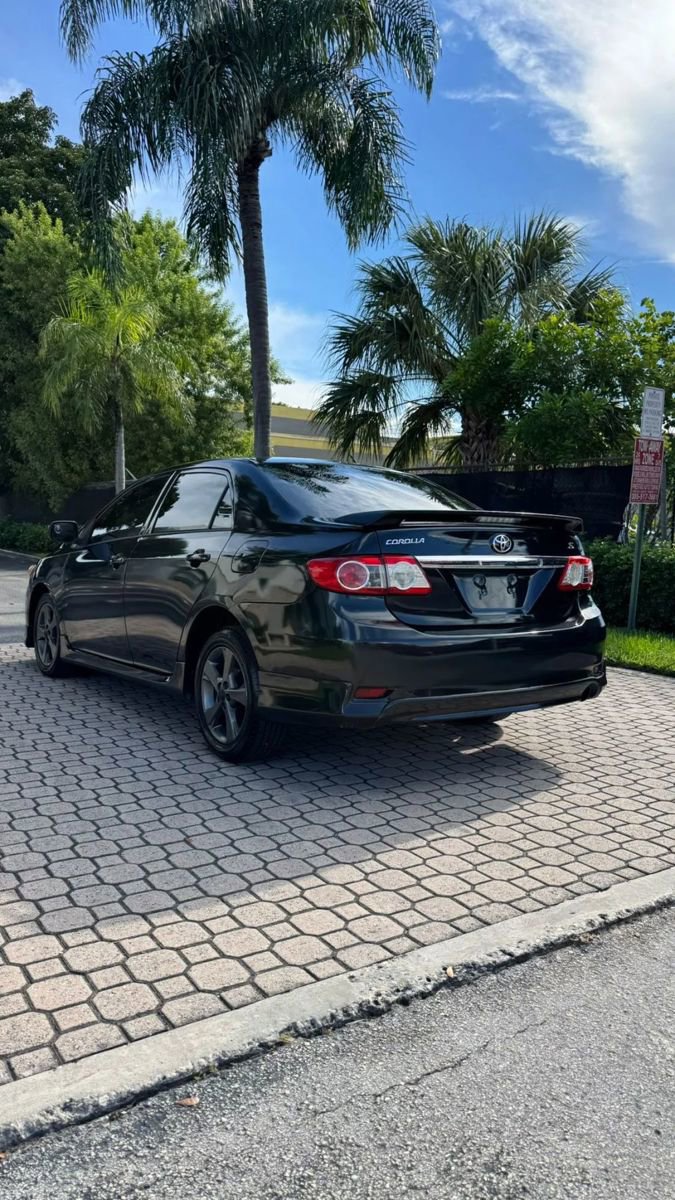 Used 2012 Toyota Corolla S image 5
