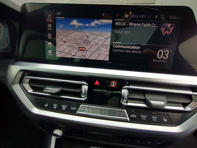 Used 2021 BMW 330i Sedan w/ Driving Assistance Package image 59