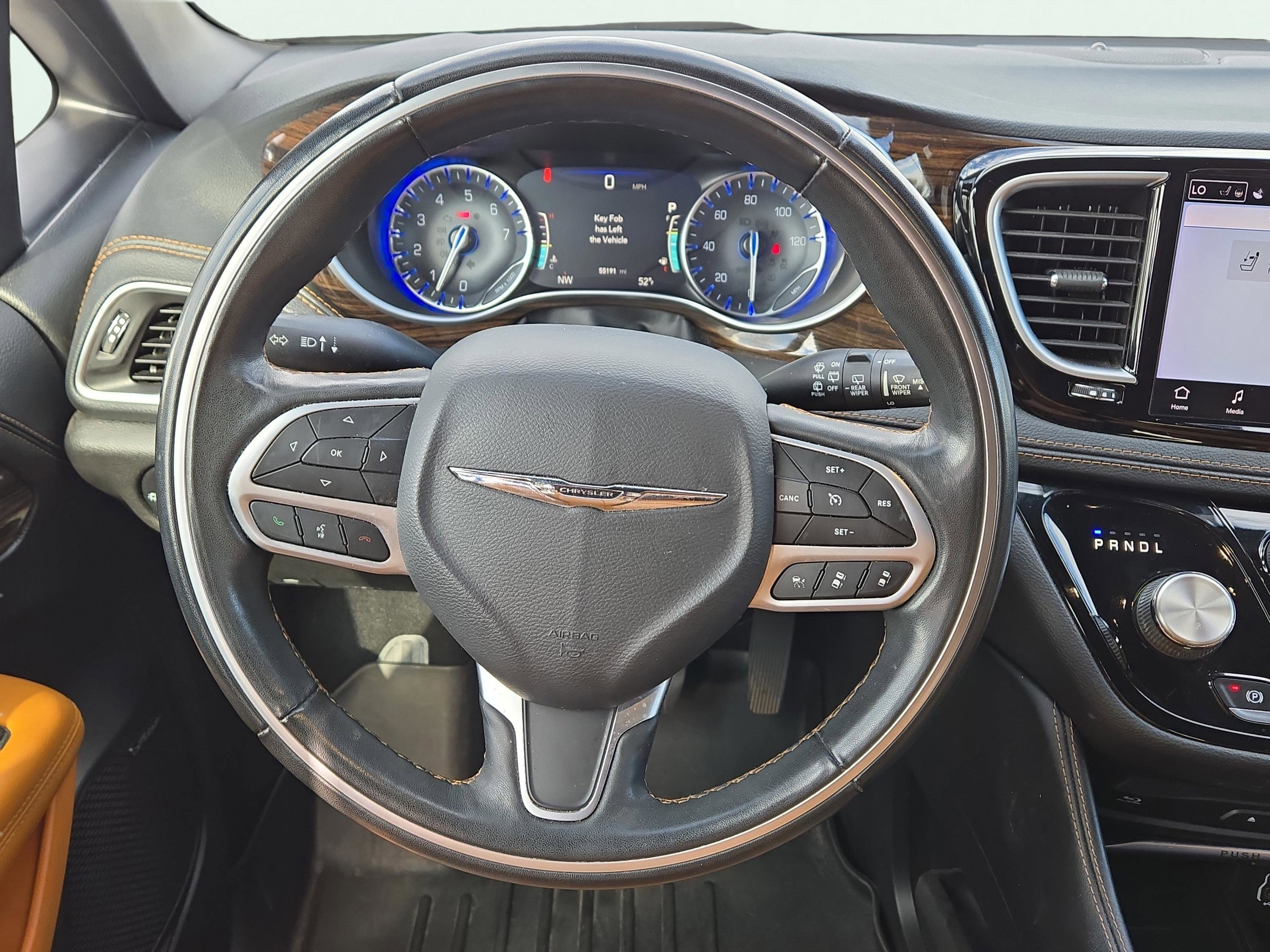 Used 2021 Chrysler Pacifica Pinnacle image 23