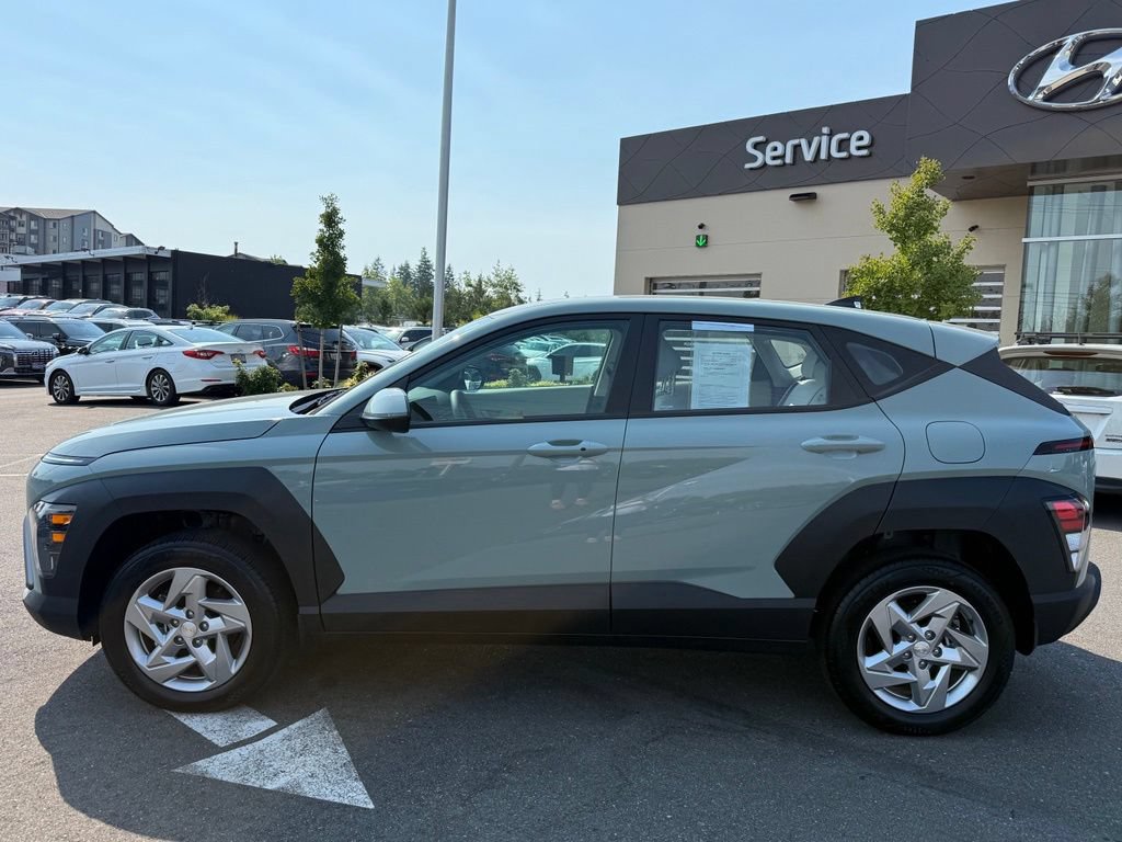 Used 2026 Hyundai Kona SE AWD/4WD image 2