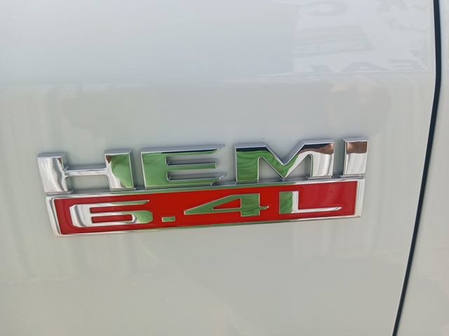 Used 2022 RAM 2500 Tradesman w/ Chrome Appearance Group AWD/4WD image 11