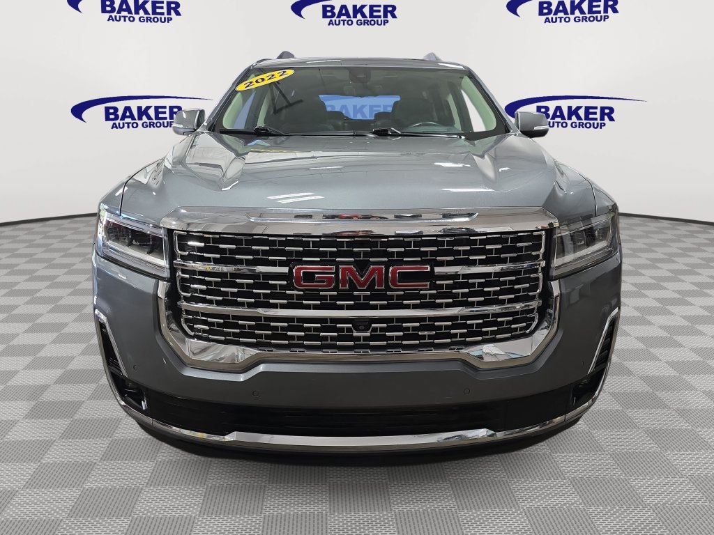 Used 2022 GMC Acadia Denali w/ Denali Ultimate Package AWD/4WD image 2