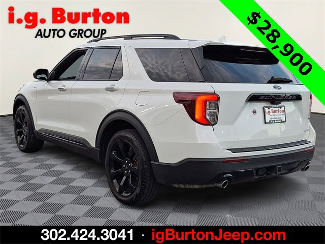 Used 2023 Ford Explorer ST-Line w/ Class IV Trailer Tow Package image 4