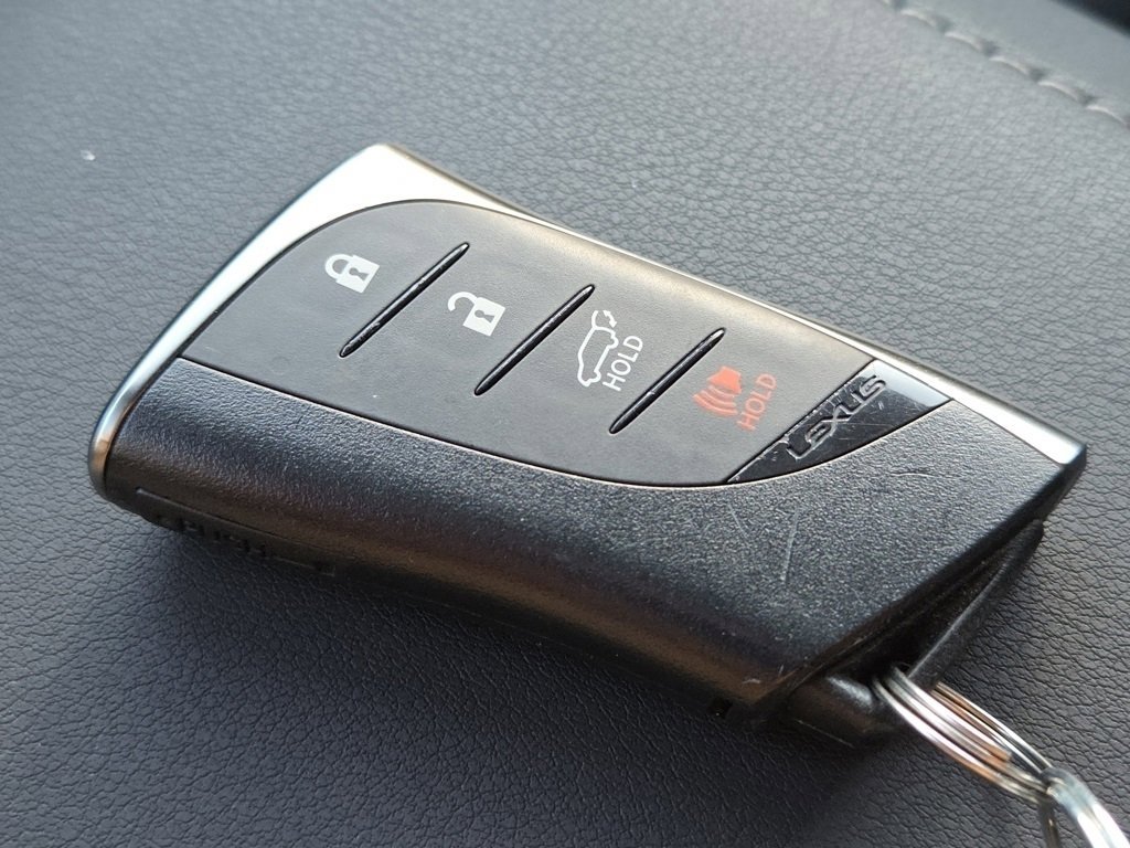 Used 2023 Lexus RX 350h image 39