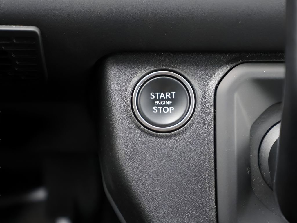 Certified 2024 Land Rover Defender 110 X-Dynamic SE AWD/4WD image 26