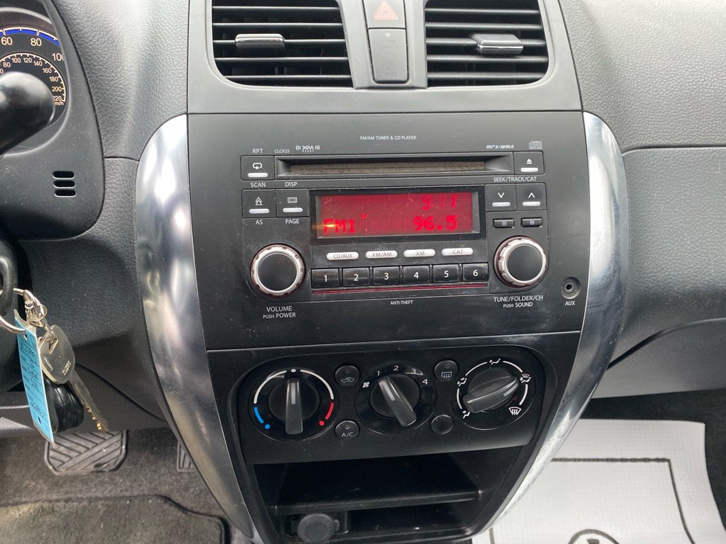 Used 2012 Suzuki SX4 AWD Hatchback image 13