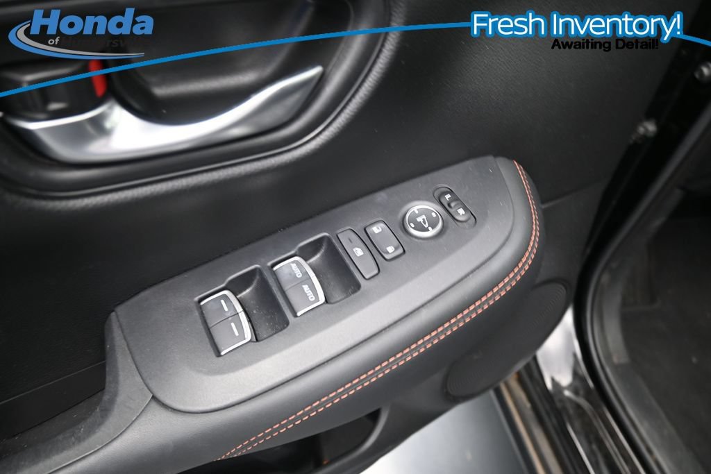 Used 2024 Honda HR-V Sport image 16