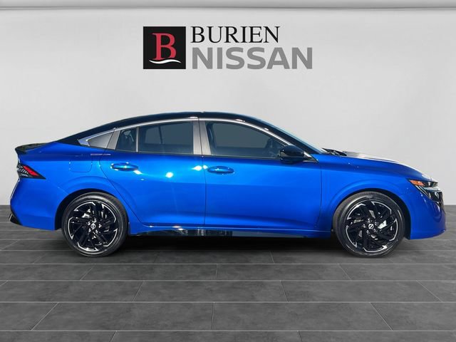 New 2026 Nissan Sentra SR w/ SR Premium Package FWD image 6