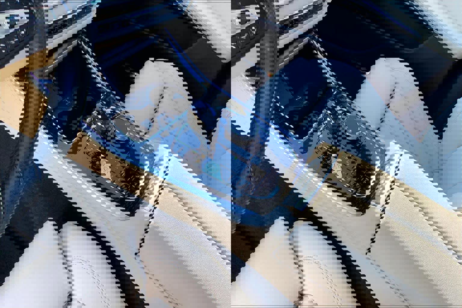 Used 2021 BMW X5 xDrive40i w/ Premium Package image 15