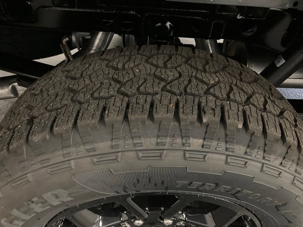 New 2026 Ford F150 XLT w/ XLT Black Appearance Package AWD/4WD image 18