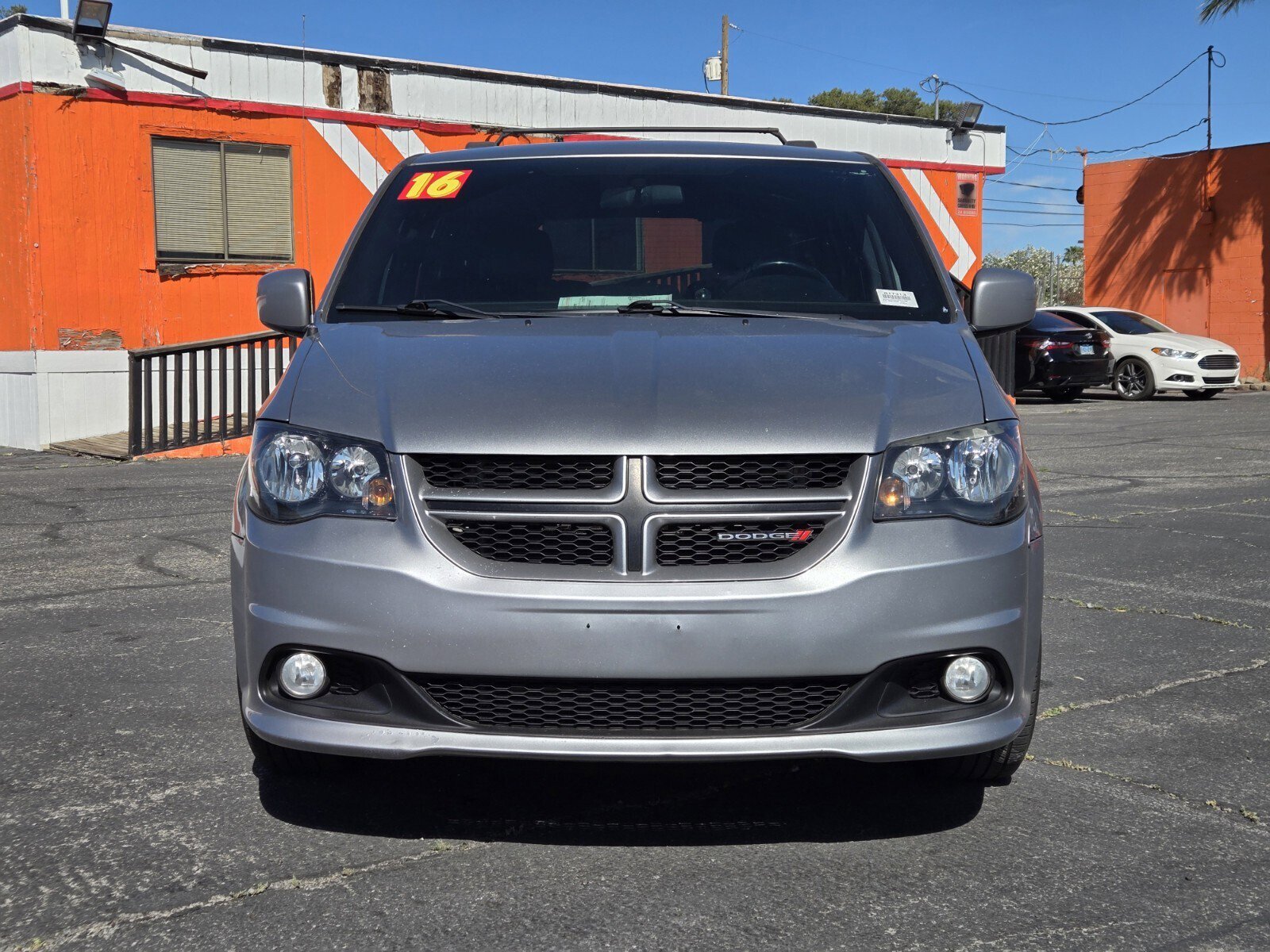 Used 2016 Dodge Grand Caravan R/T FWD image 5
