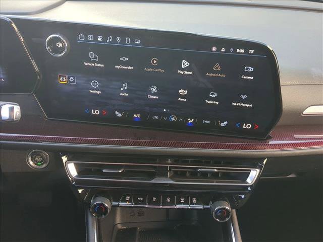 Used 2025 Chevrolet Traverse Z71 AWD/4WD image 15