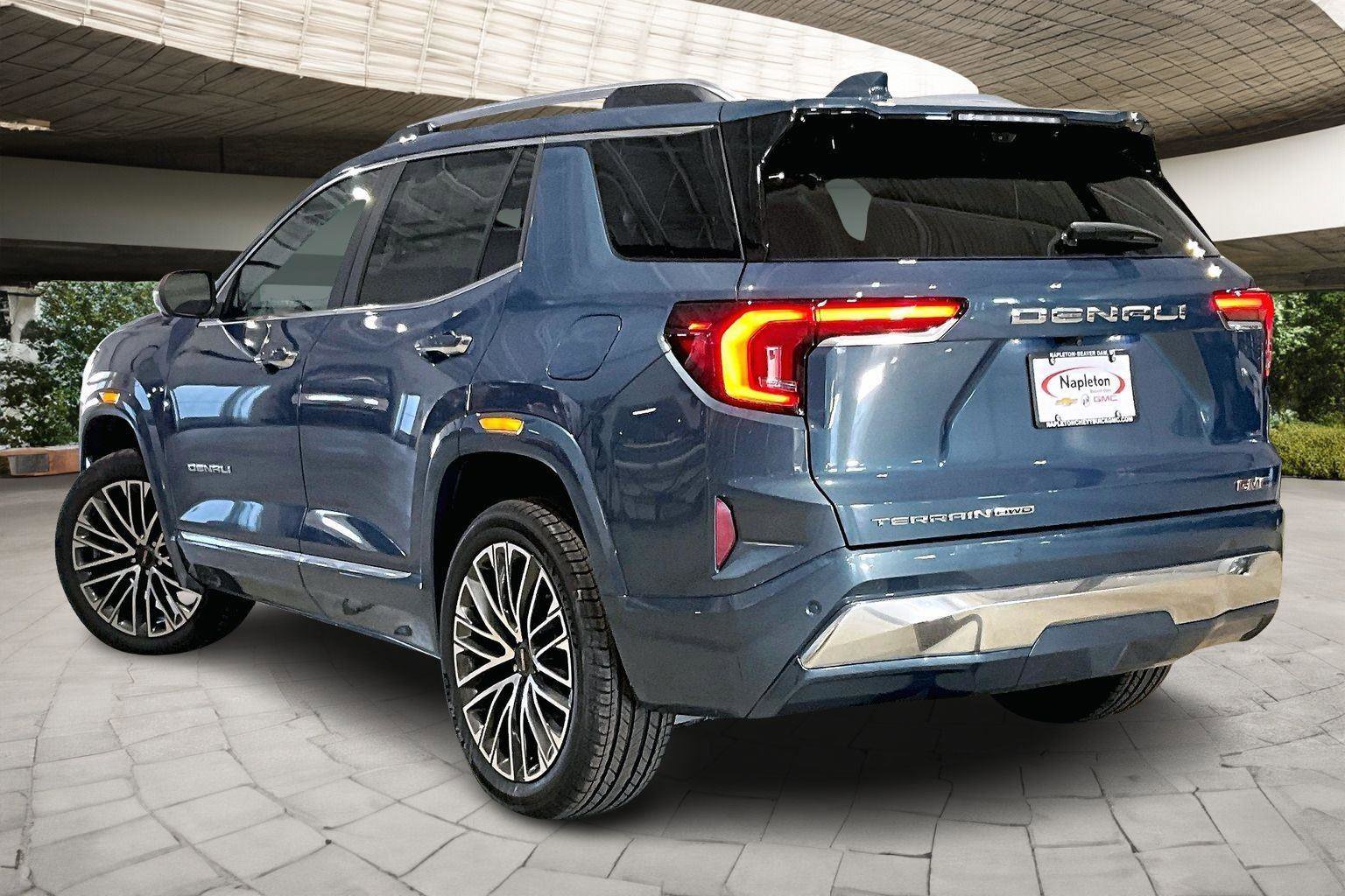 New 2026 GMC Terrain Denali image 3