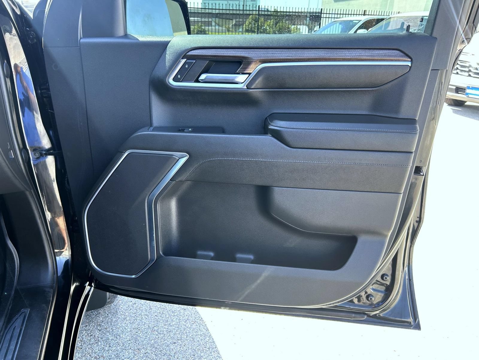Certified 2023 Chevrolet Silverado 1500 LT Trail Boss w/ Protection Package AWD/4WD image 16