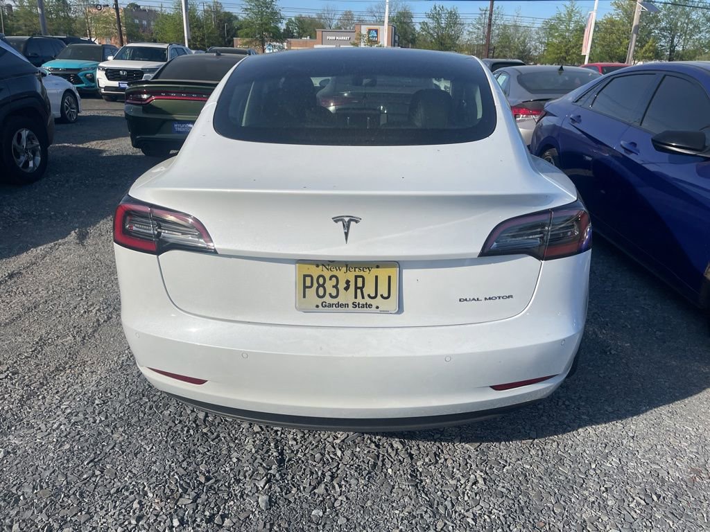 Used 2022 Tesla Model 3 Long Range AWD/4WD image 5
