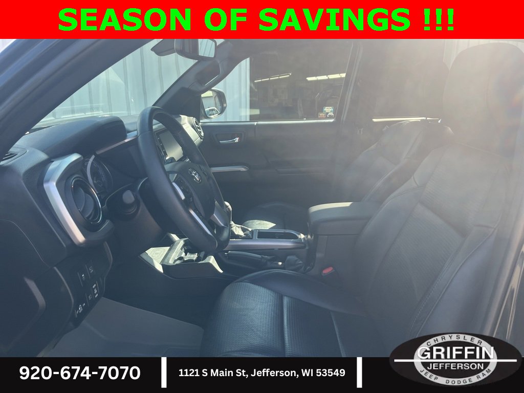 Used 2020 Toyota Tacoma Limited image 7