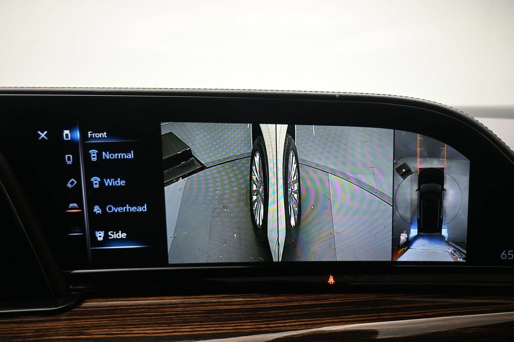 Used 2024 Cadillac Escalade ESV Premium Luxury w/ LPO, Floor Liner Package AWD/4WD image 25