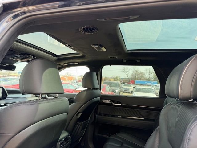 Used 2024 Hyundai Palisade Calligraphy image 10