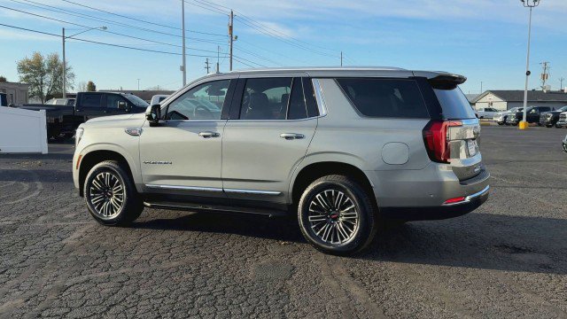 New 2026 GMC Yukon Elevation w/ LPO, Floor Liner Package image 6