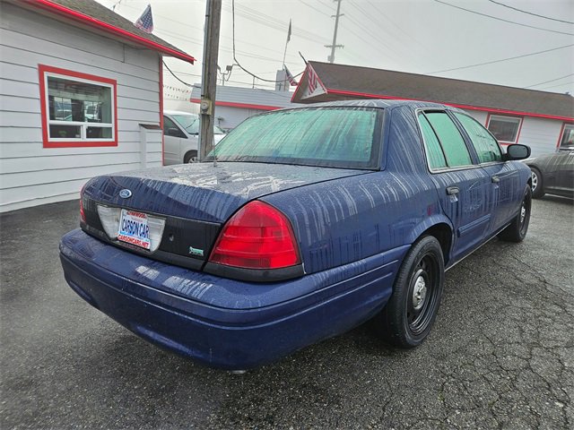 Used 2009 Ford Crown Victoria Police Interceptor image 3
