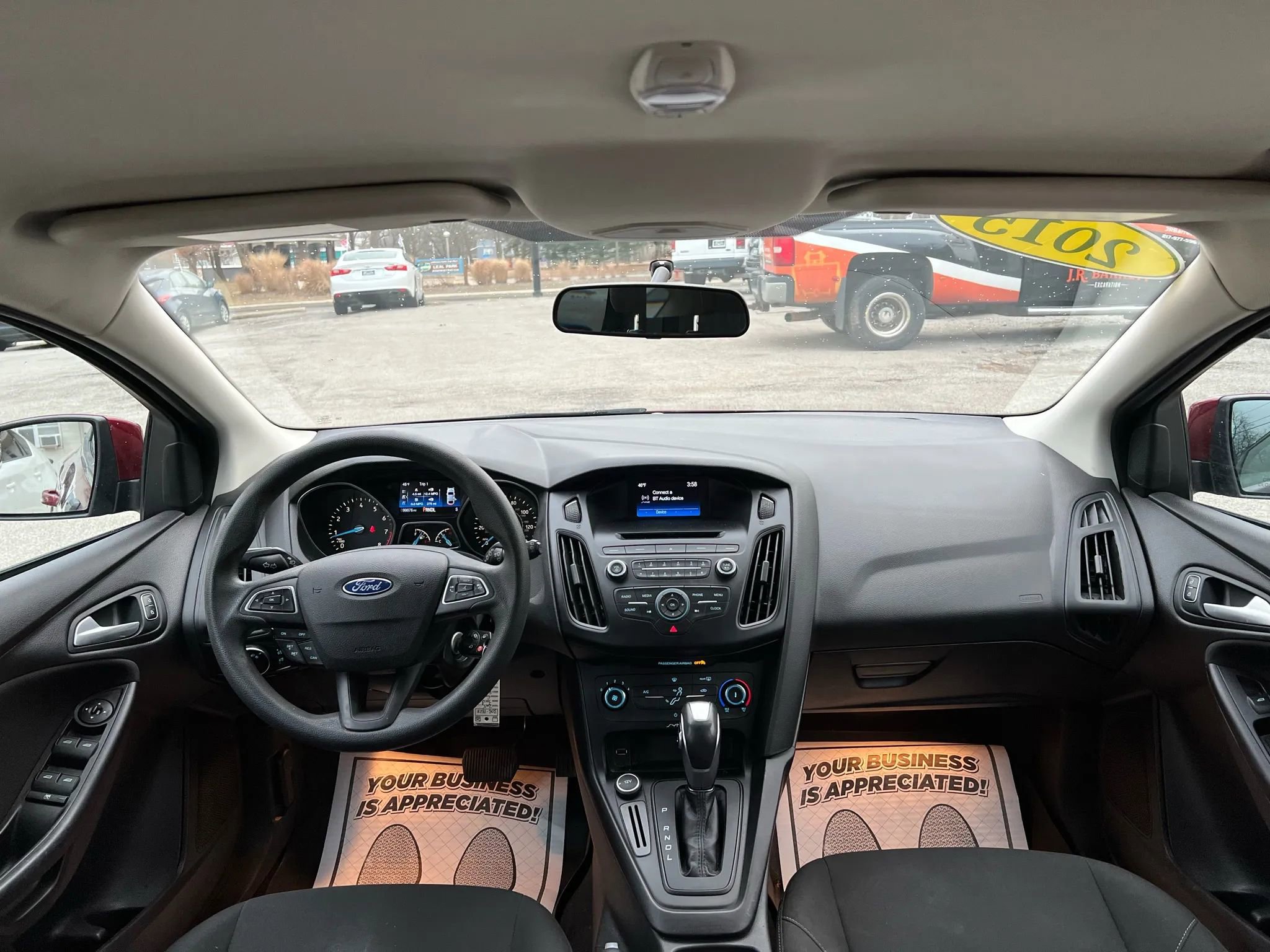 Used 2015 Ford Focus SE image 21